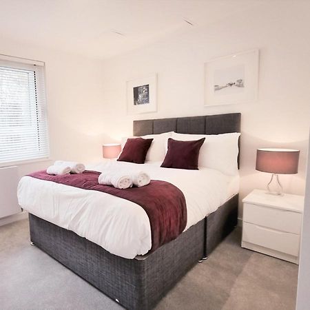 Roomspace Serviced Apartments - Kew Bridge Court ลอนดอน ภายนอก รูปภาพ